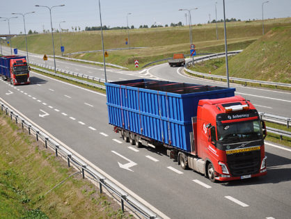 Transport of oversized goods